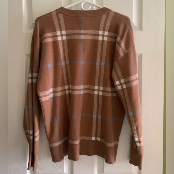 Plaid Sweater - perfect for fall & winter - Picture 2 of 4